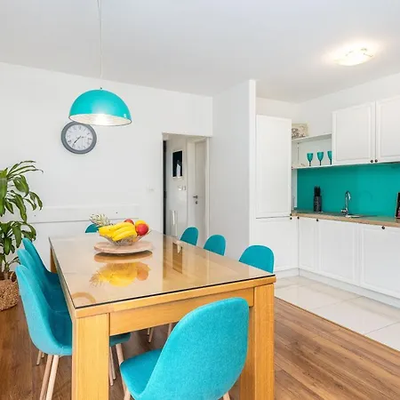 Lucia, Peacefull And Private Villa *